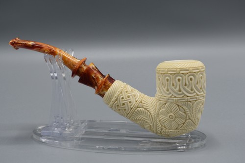 Ornate cherrywood pipe block - ornate,