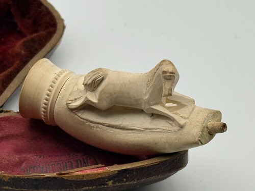 Antique meerschaum pipe - pipe, w/