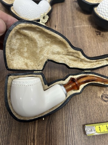 Meerschaum pipes hand carved - pipes,